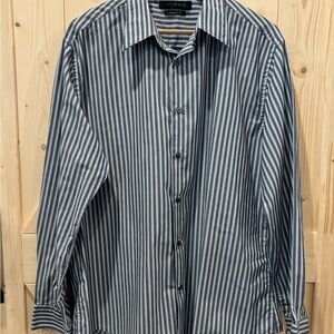Axist Men's Gray and Blue Striped Button Down Shirt
